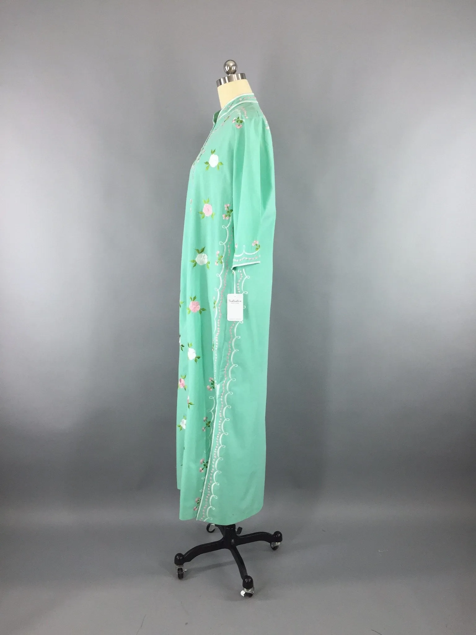 1960s Vintage Caro of Honolulu Embroidered Caftan Dress